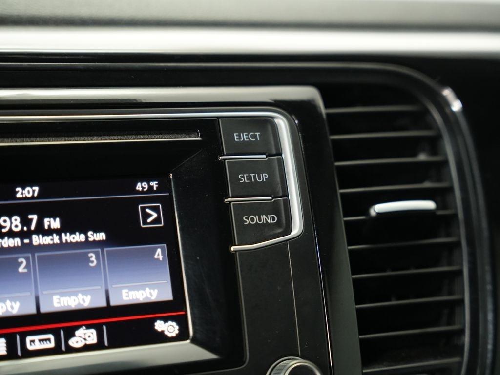 Volkswagen Beetle 1.8T Fleet Auto 2017