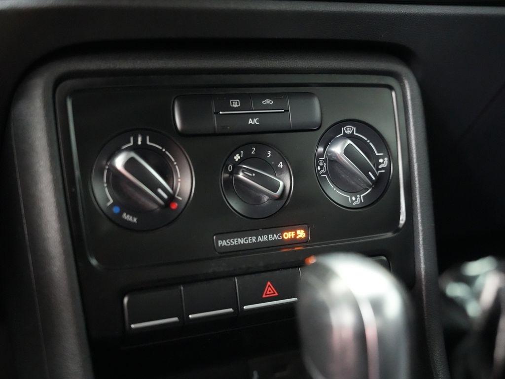 Volkswagen Beetle 1.8T Fleet Auto 2017