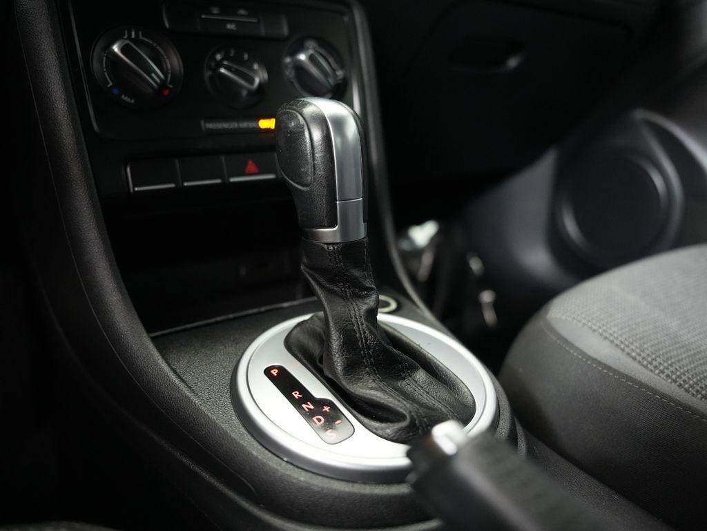 Volkswagen Beetle 1.8T Fleet Auto 2017