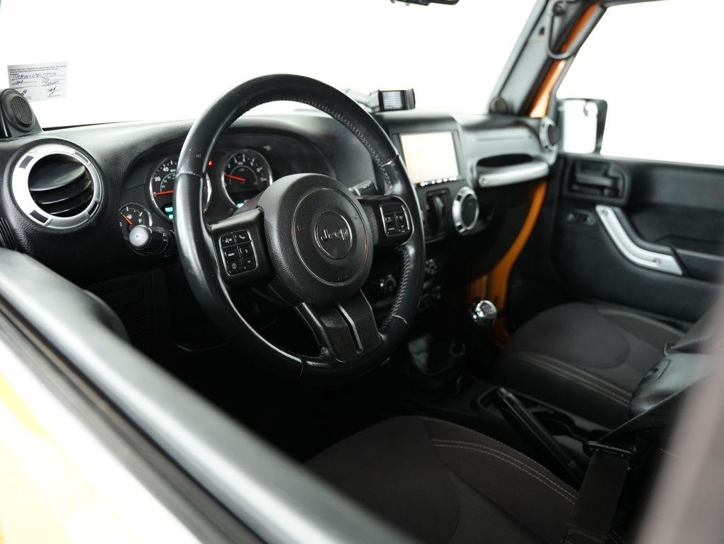 Jeep Wrangler 4WD 2dr Rubicon 2014