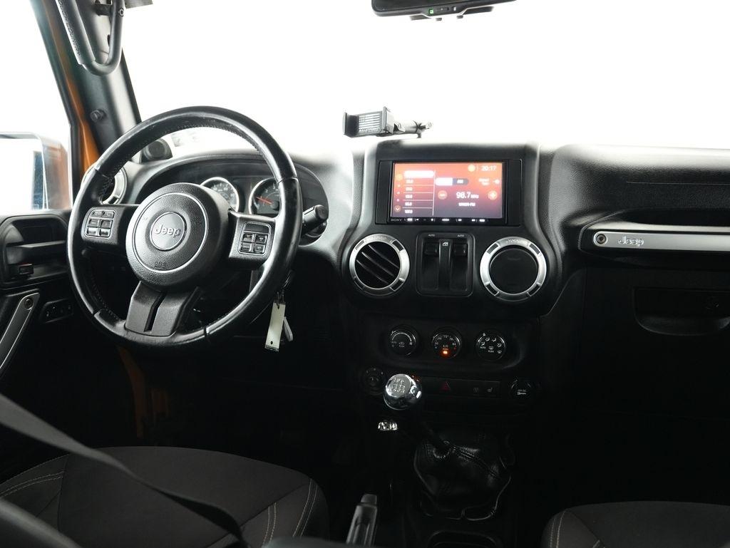 Jeep Wrangler 4WD 2dr Rubicon 2014