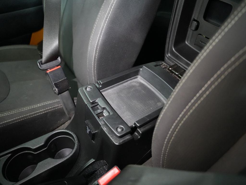 Jeep Wrangler 4WD 2dr Rubicon 2014