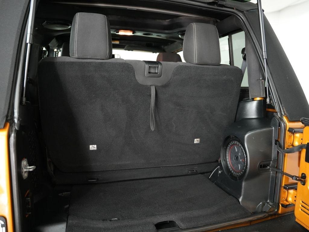 Jeep Wrangler 4WD 2dr Rubicon 2014