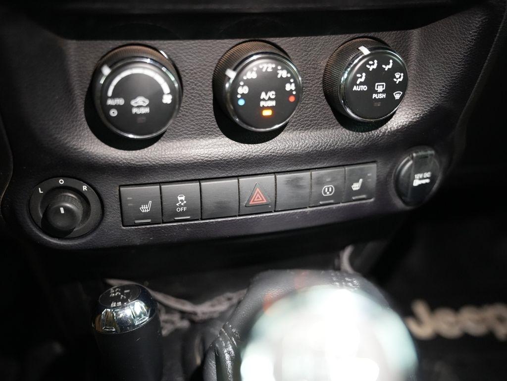 Jeep Wrangler 4WD 2dr Rubicon 2014