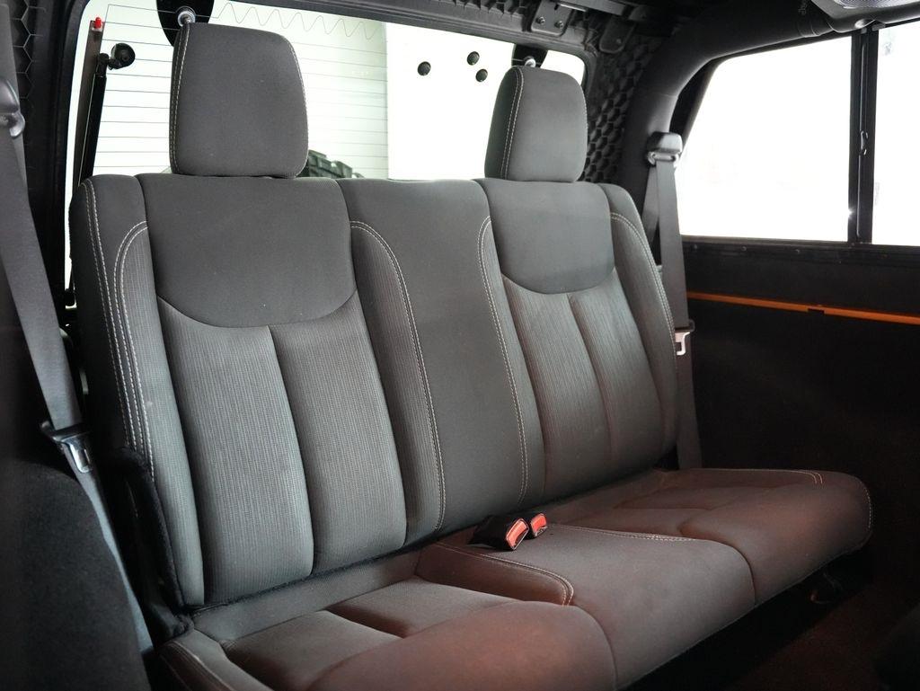 Jeep Wrangler 4WD 2dr Rubicon 2014
