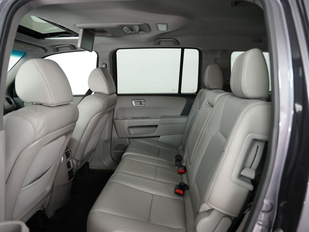 Honda Pilot 2WD 4dr EX-L w/RES 2015