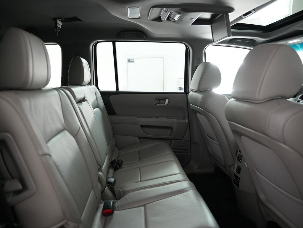 Honda Pilot 2WD 4dr EX-L w/RES 2015