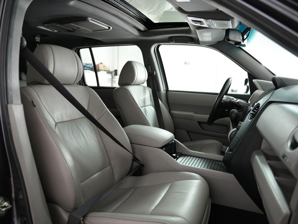 Honda Pilot 2WD 4dr EX-L w/RES 2015