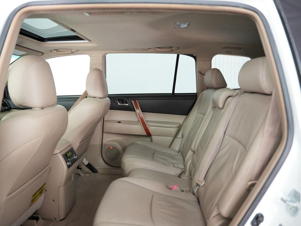 Toyota Highlander 4WD 4dr Limited (Natl) 2008