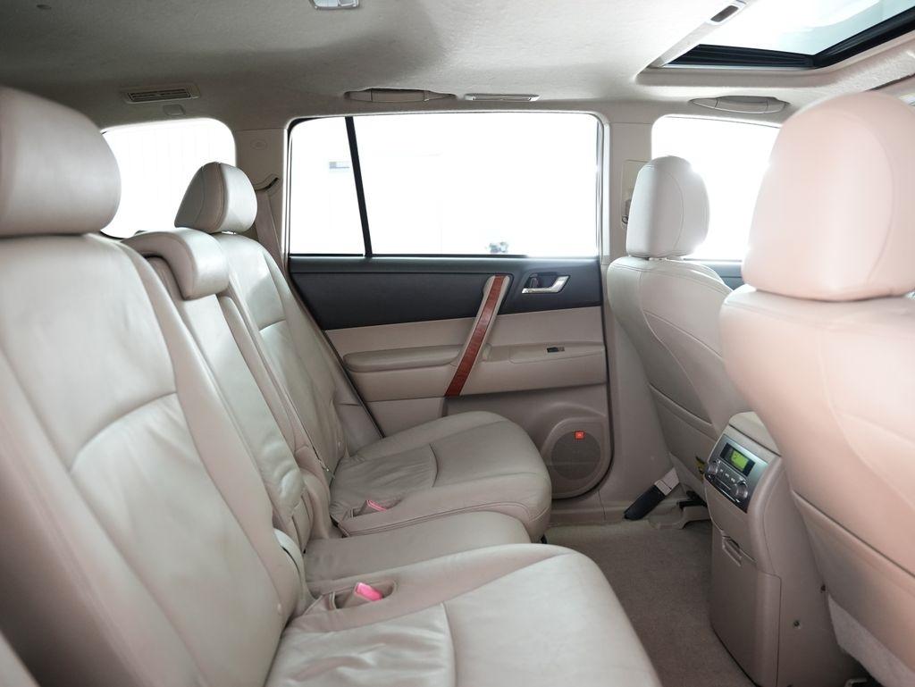 Toyota Highlander 4WD 4dr Limited (Natl) 2008