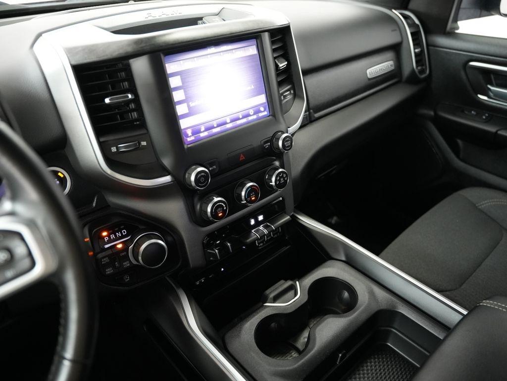 RAM 1500 Big Horn/Lone Star 4x4 Crew Cab 5'7" Box 2019