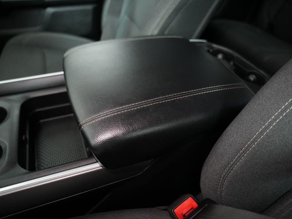 RAM 1500 Big Horn/Lone Star 4x4 Crew Cab 5'7" Box 2019