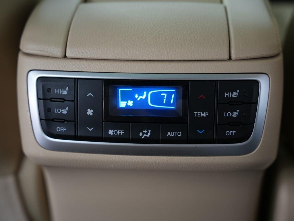 Toyota Highlander Limited V6 AWD (Natl) 2017