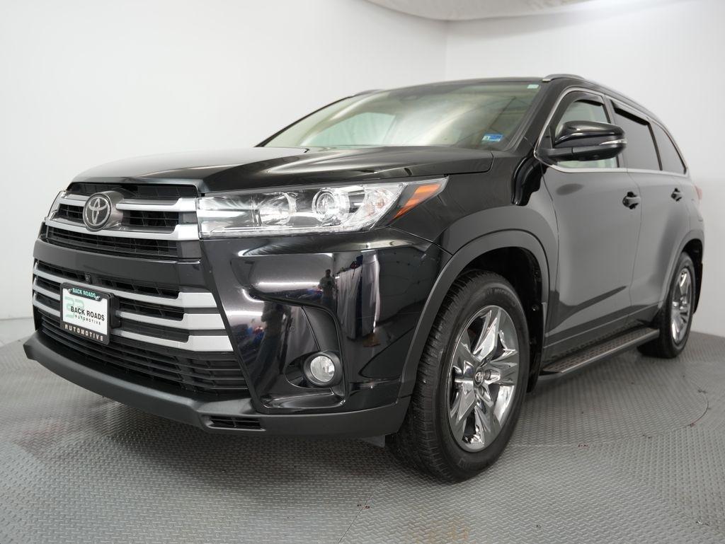 Toyota Highlander Limited V6 AWD (Natl) 2017