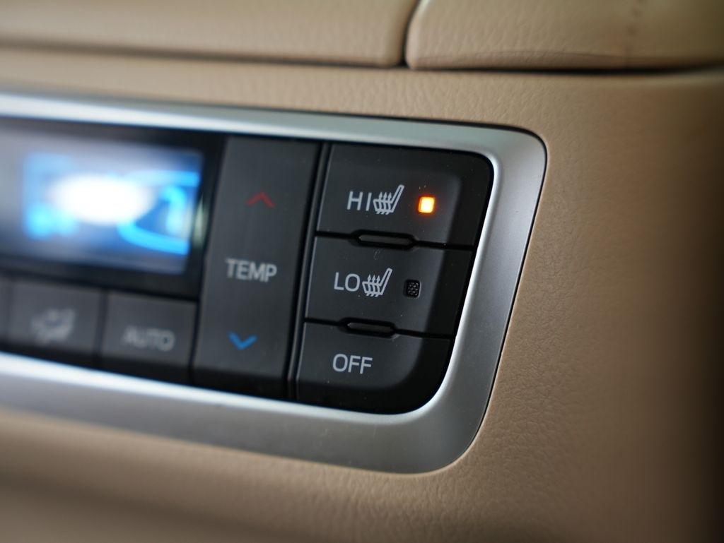 Toyota Highlander Limited V6 AWD (Natl) 2017