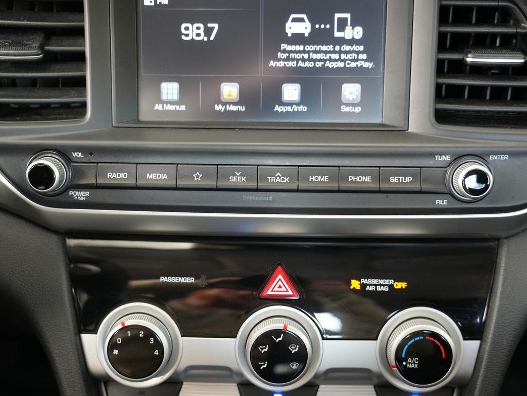 Hyundai Elantra SEL Auto 2019