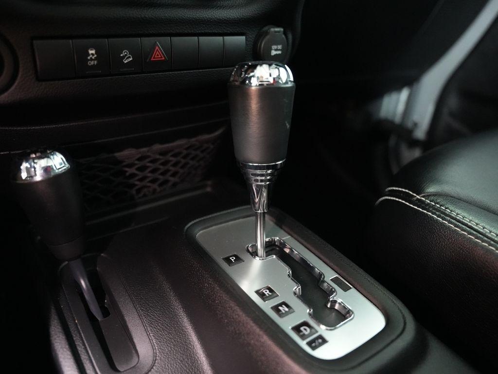 Jeep Wrangler Unlimited 4WD 4dr Sport 2016