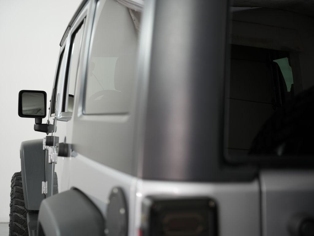 Jeep Wrangler Unlimited 4WD 4dr Sport 2016