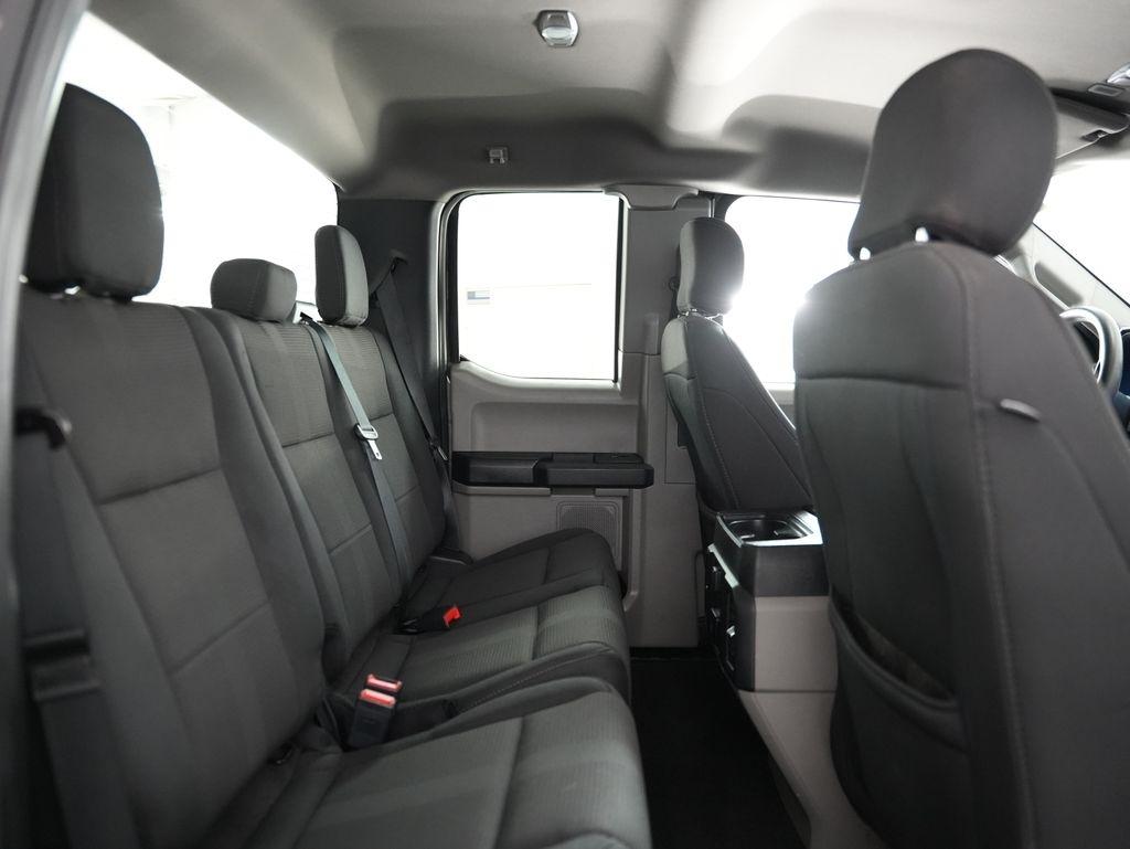 Ford F-150 Lariat 4WD SuperCab 8' Box 2020