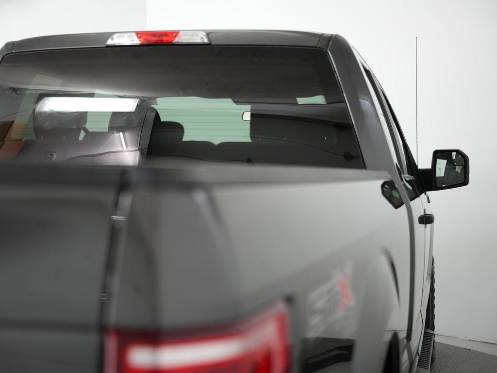 Ford F-150 Lariat 4WD SuperCab 8' Box 2020