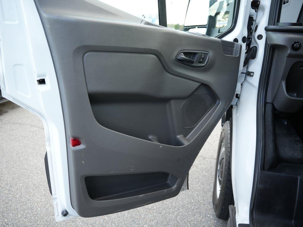 Ford Transit Cargo Van T-250 148" Hi Rf 9070 GVWR RWD 2020