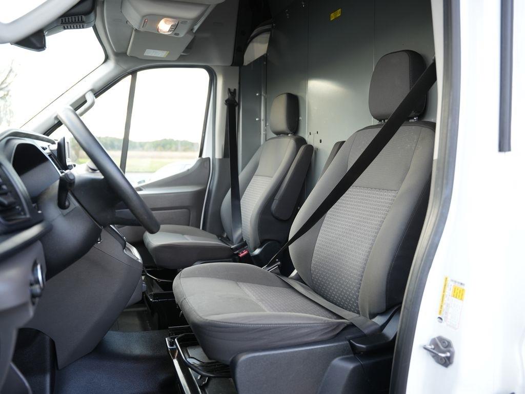 Ford Transit Cargo Van T-250 148" Hi Rf 9070 GVWR RWD 2020