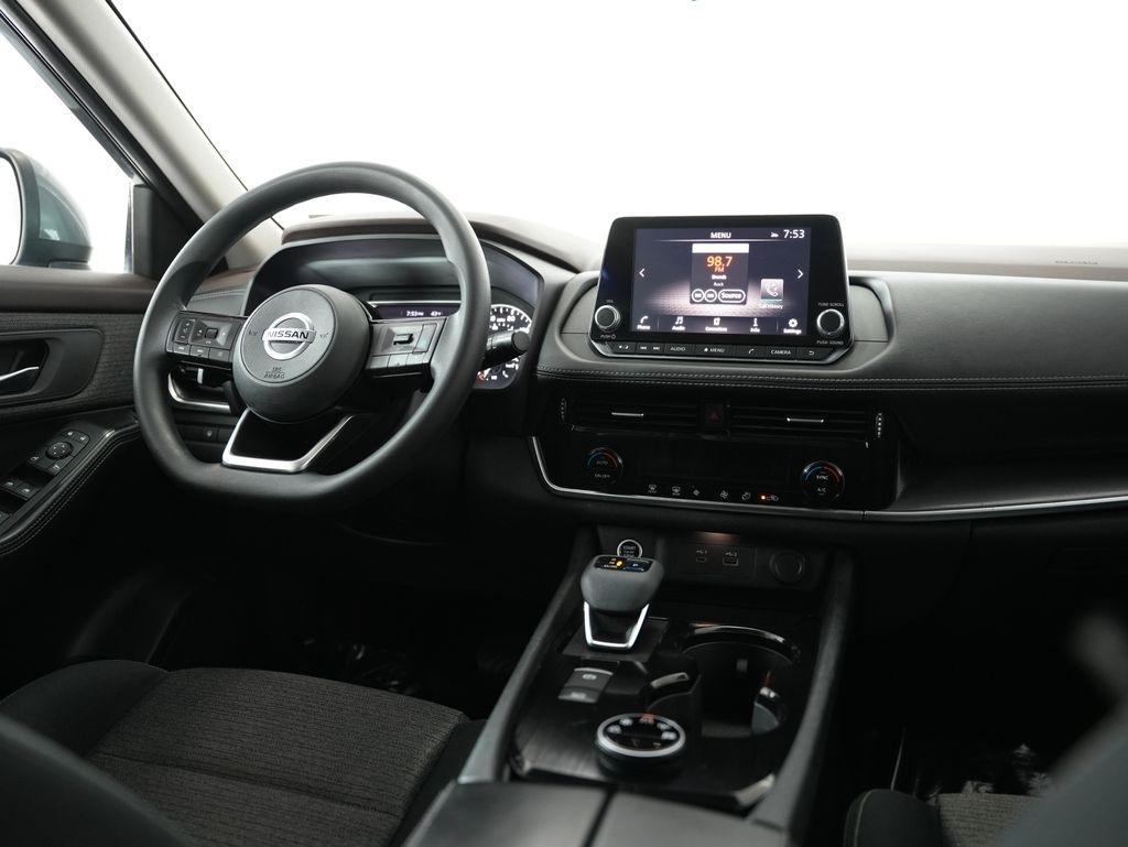 Nissan Rogue AWD SV 2021