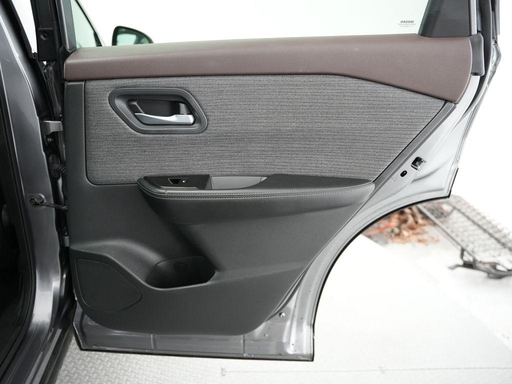 Nissan Rogue AWD SV 2021