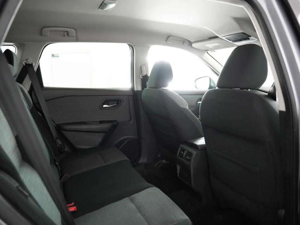 Nissan Rogue AWD SV 2021