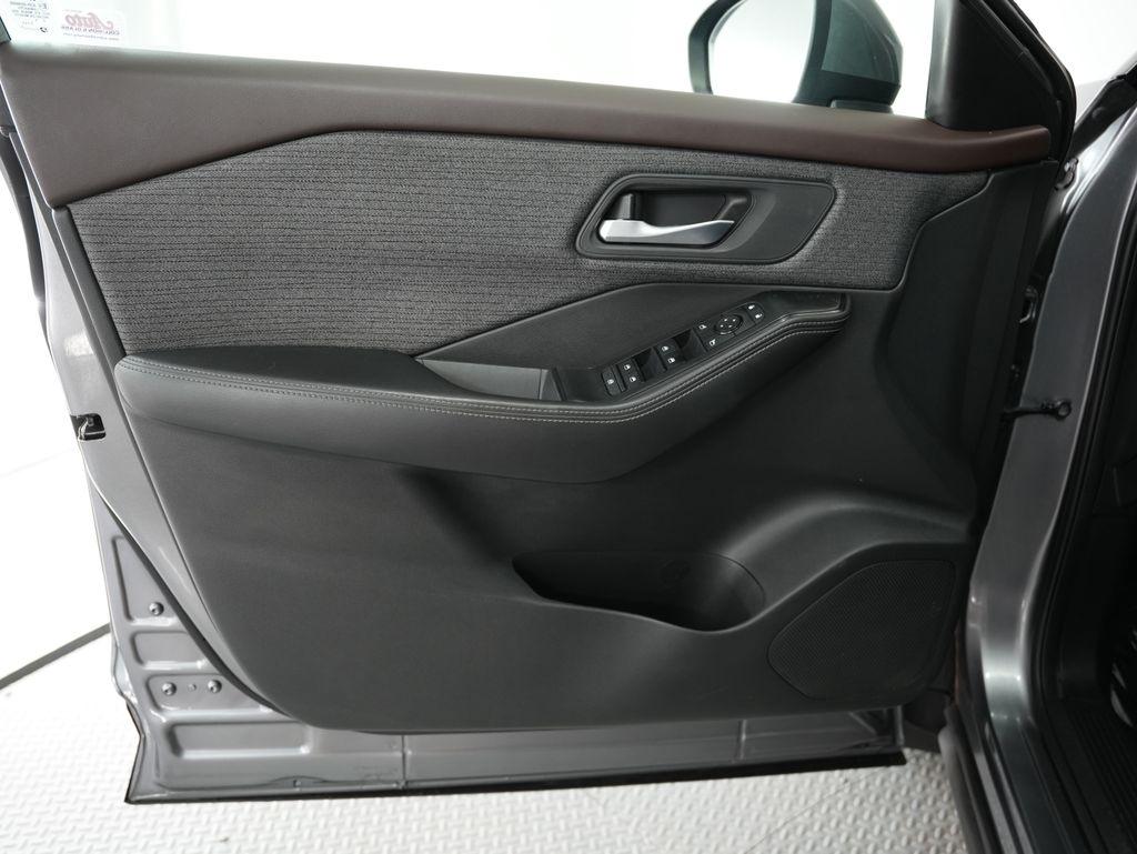 Nissan Rogue AWD SV 2021