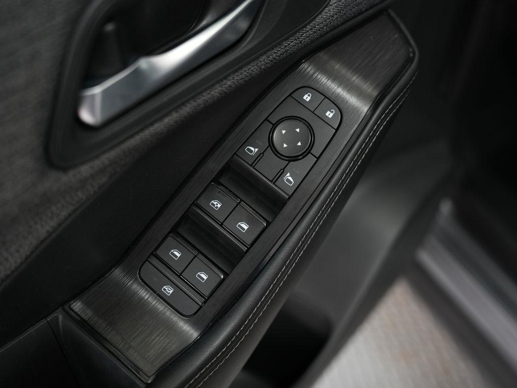 Nissan Rogue AWD SV 2021