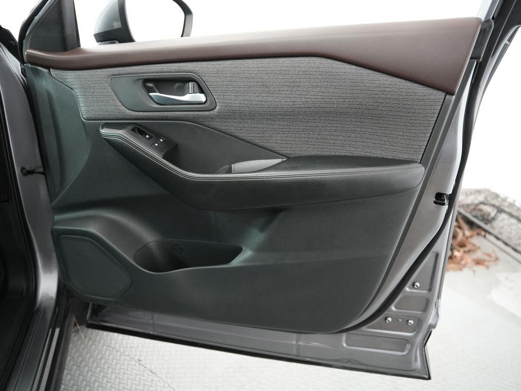 Nissan Rogue AWD SV 2021