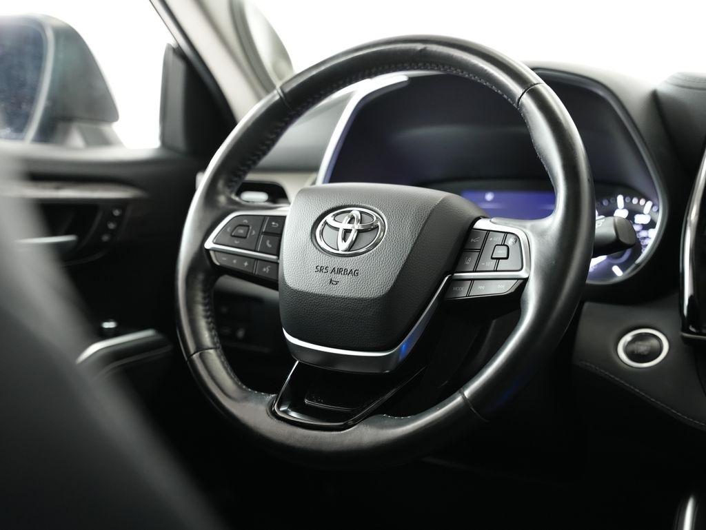 Toyota Highlander Limited AWD (Natl) 2020