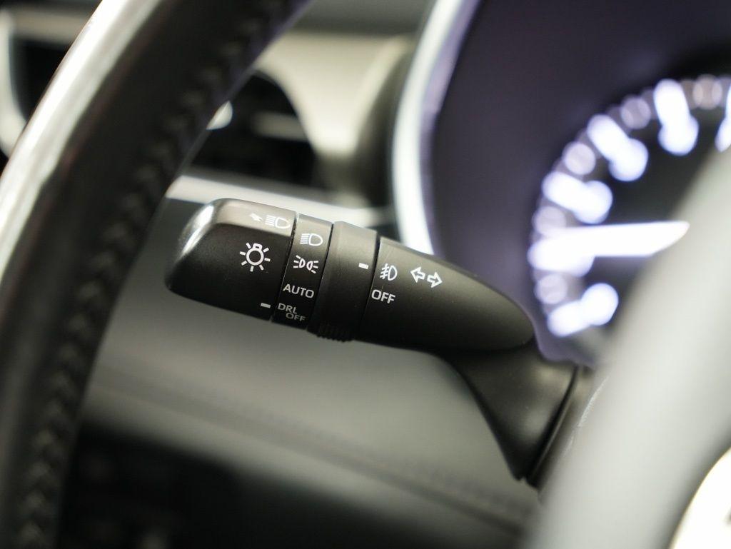 Toyota Highlander Limited AWD (Natl) 2020