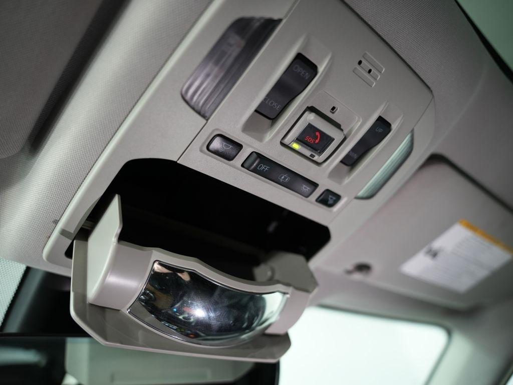 Toyota Highlander Limited AWD (Natl) 2020