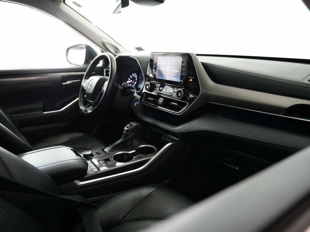 Toyota Highlander Limited AWD (Natl) 2020