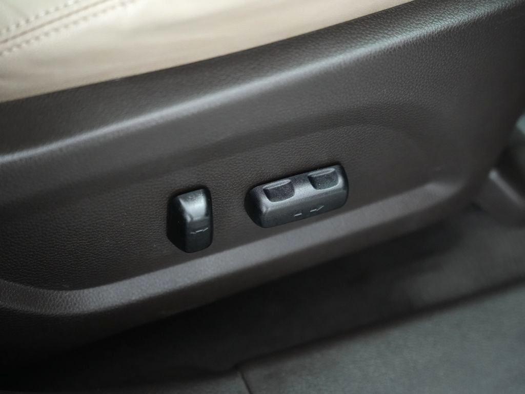 Hyundai Santa Fe AWD 4dr Sport 2013