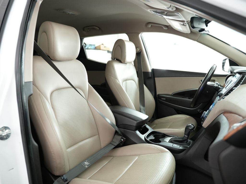 Hyundai Santa Fe AWD 4dr Sport 2013