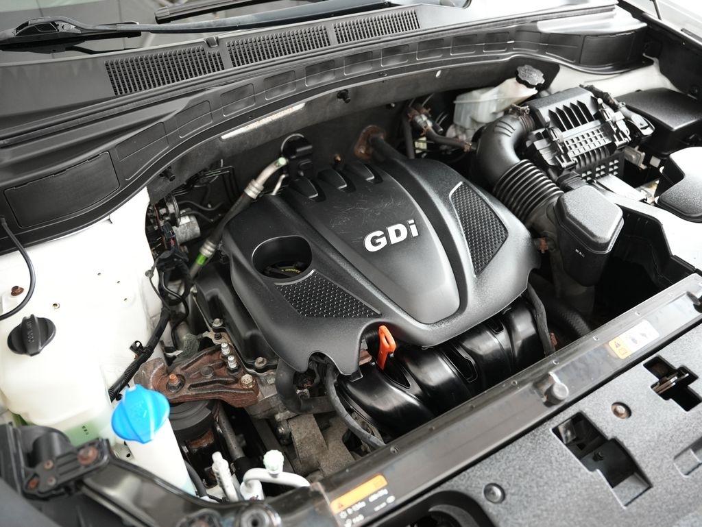 Hyundai Santa Fe AWD 4dr Sport 2013