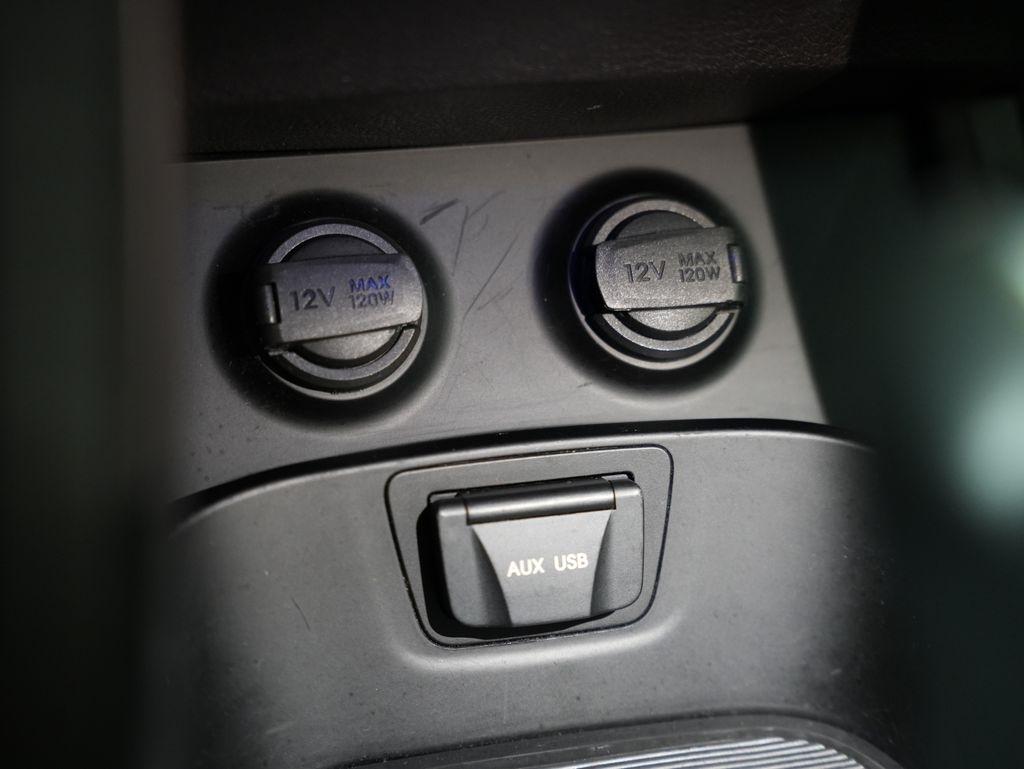 Hyundai Santa Fe AWD 4dr Sport 2013