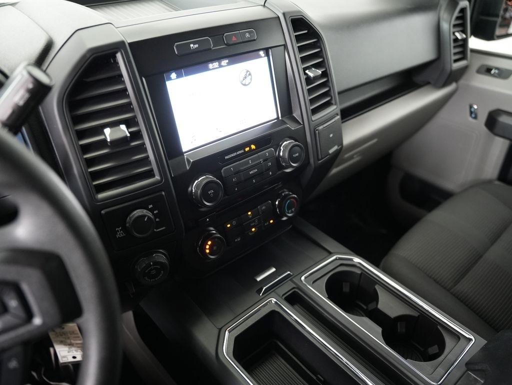 Ford F-150 Lariat 4WD SuperCrew 5.5' Box 2018