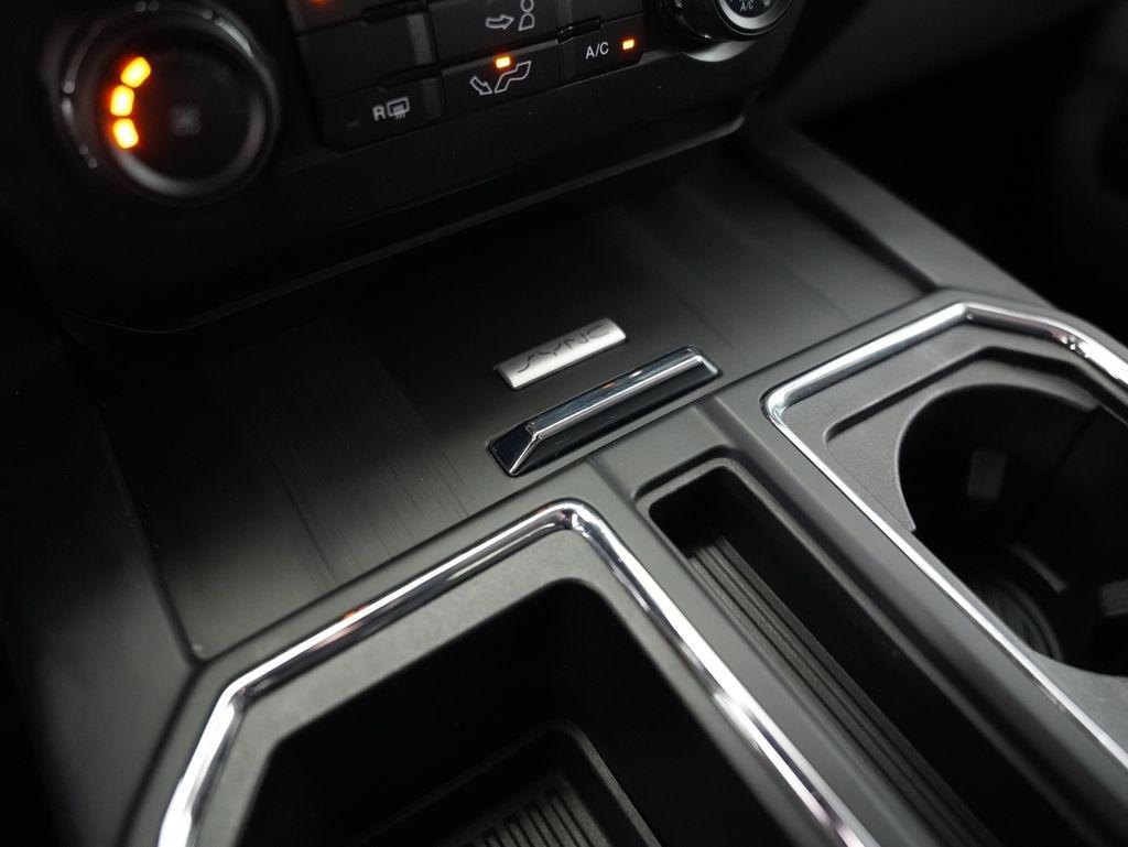 Ford F-150 Lariat 4WD SuperCrew 5.5' Box 2018