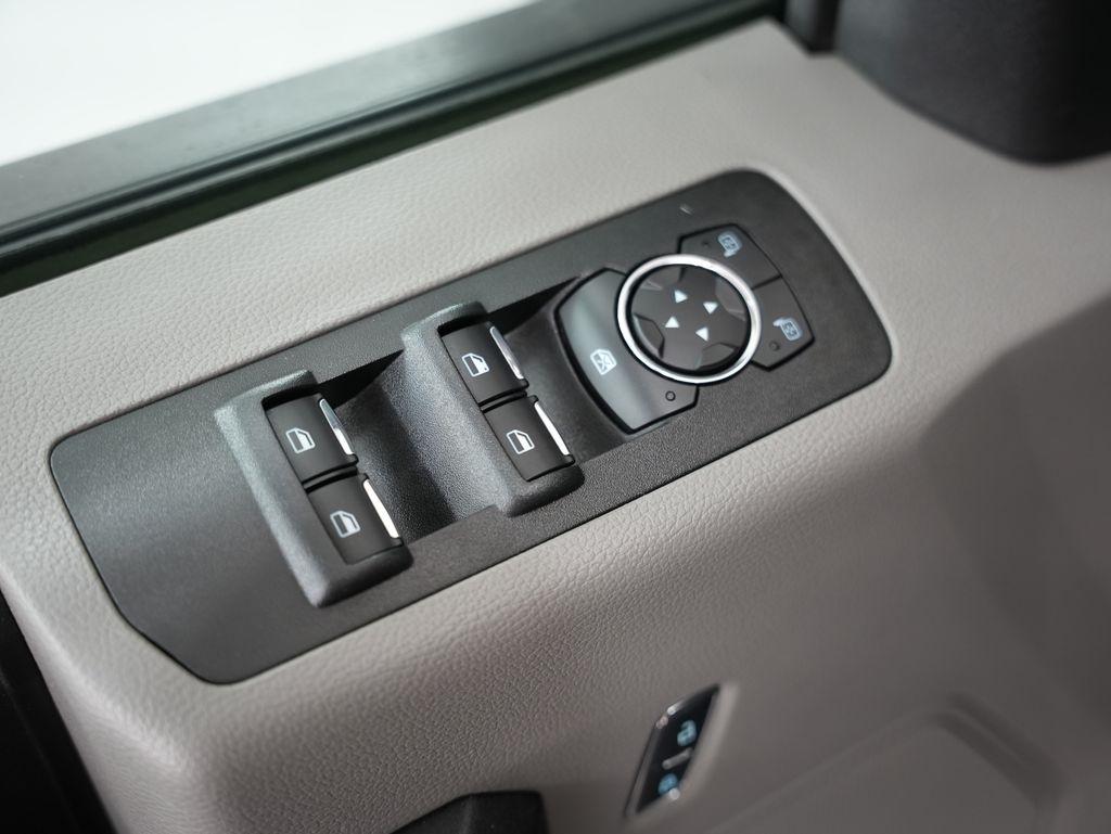 Ford F-150 Lariat 4WD SuperCrew 5.5' Box 2018