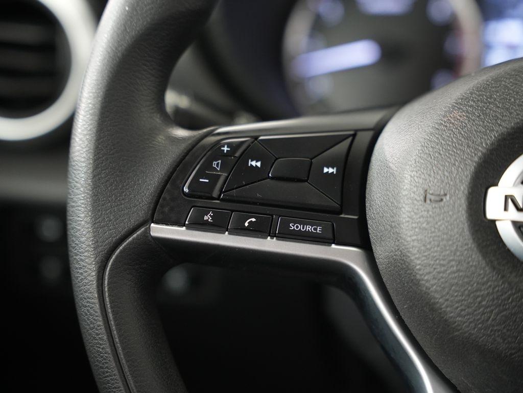 Nissan Versa S CVT 2021