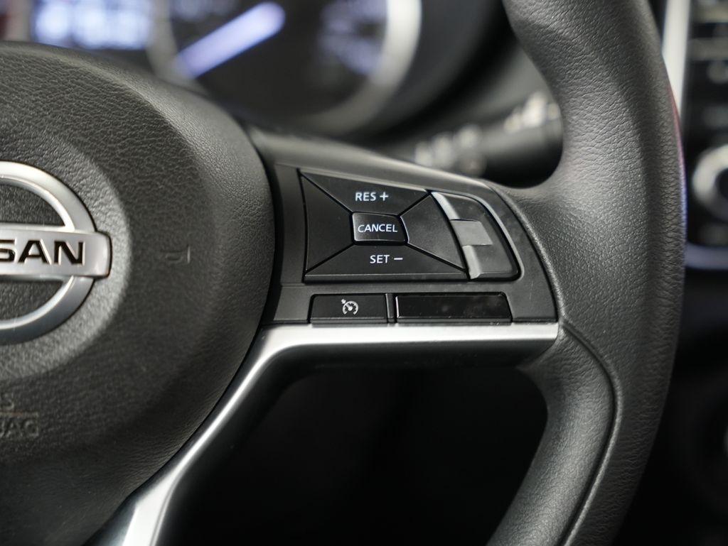 Nissan Versa S CVT 2021