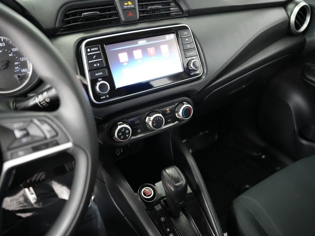 Nissan Versa S CVT 2021