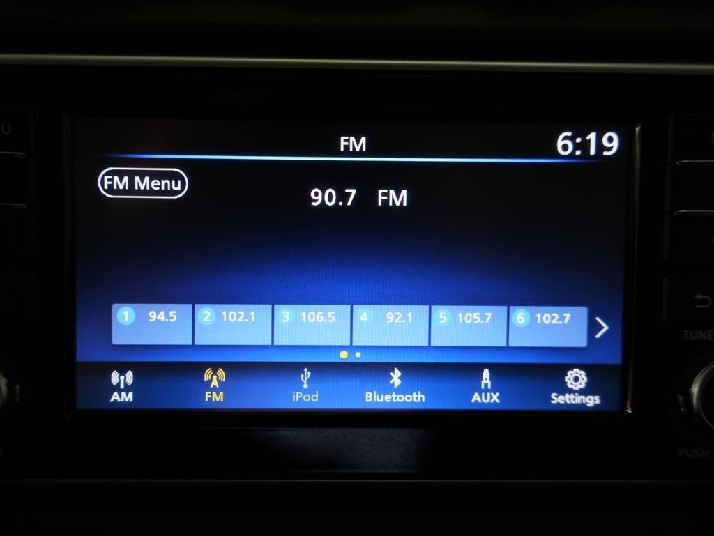 Nissan Versa S CVT 2021