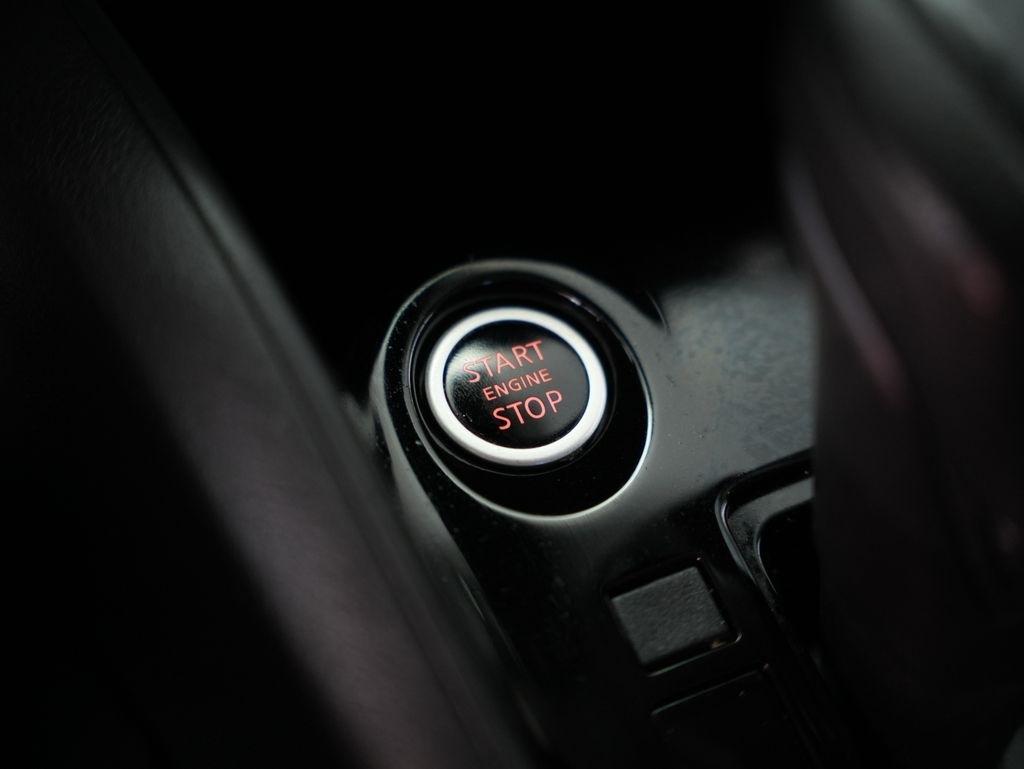 Nissan Versa S CVT 2021