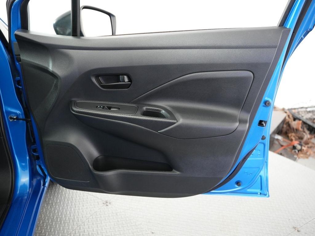 Nissan Versa S CVT 2021