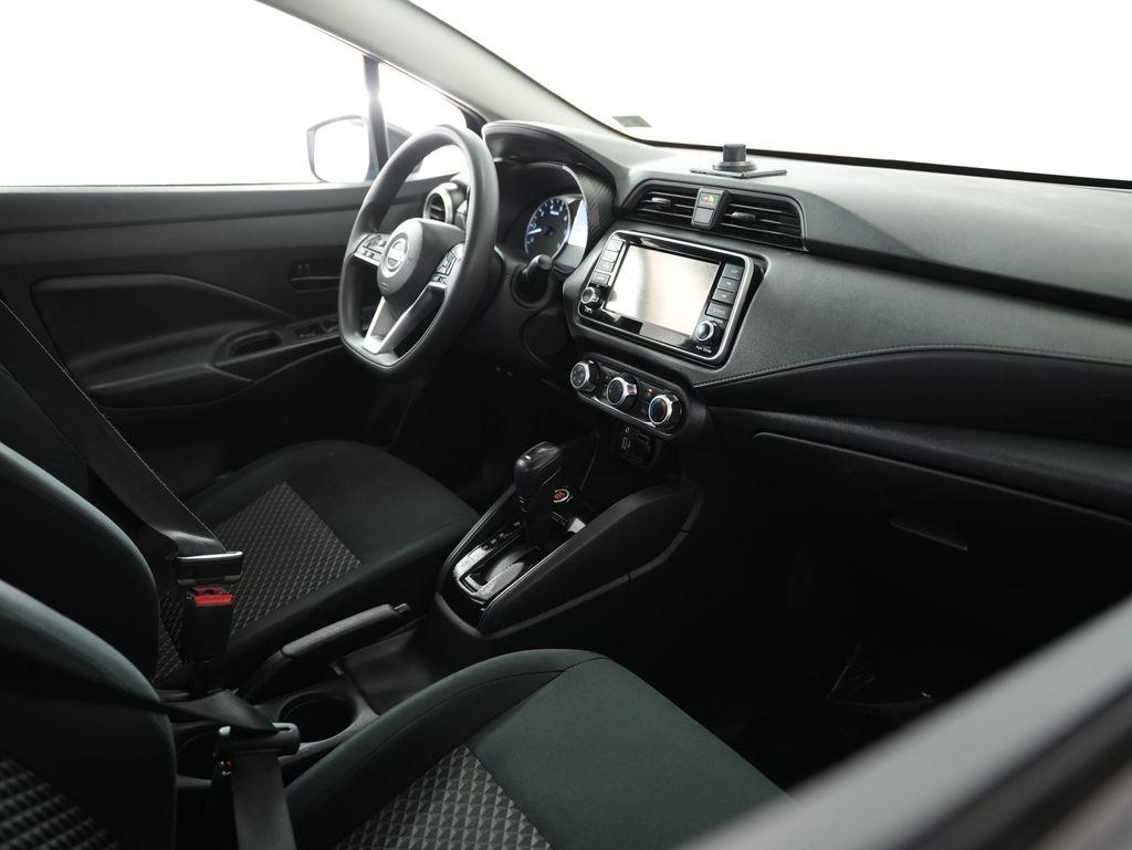Nissan Versa S CVT 2021